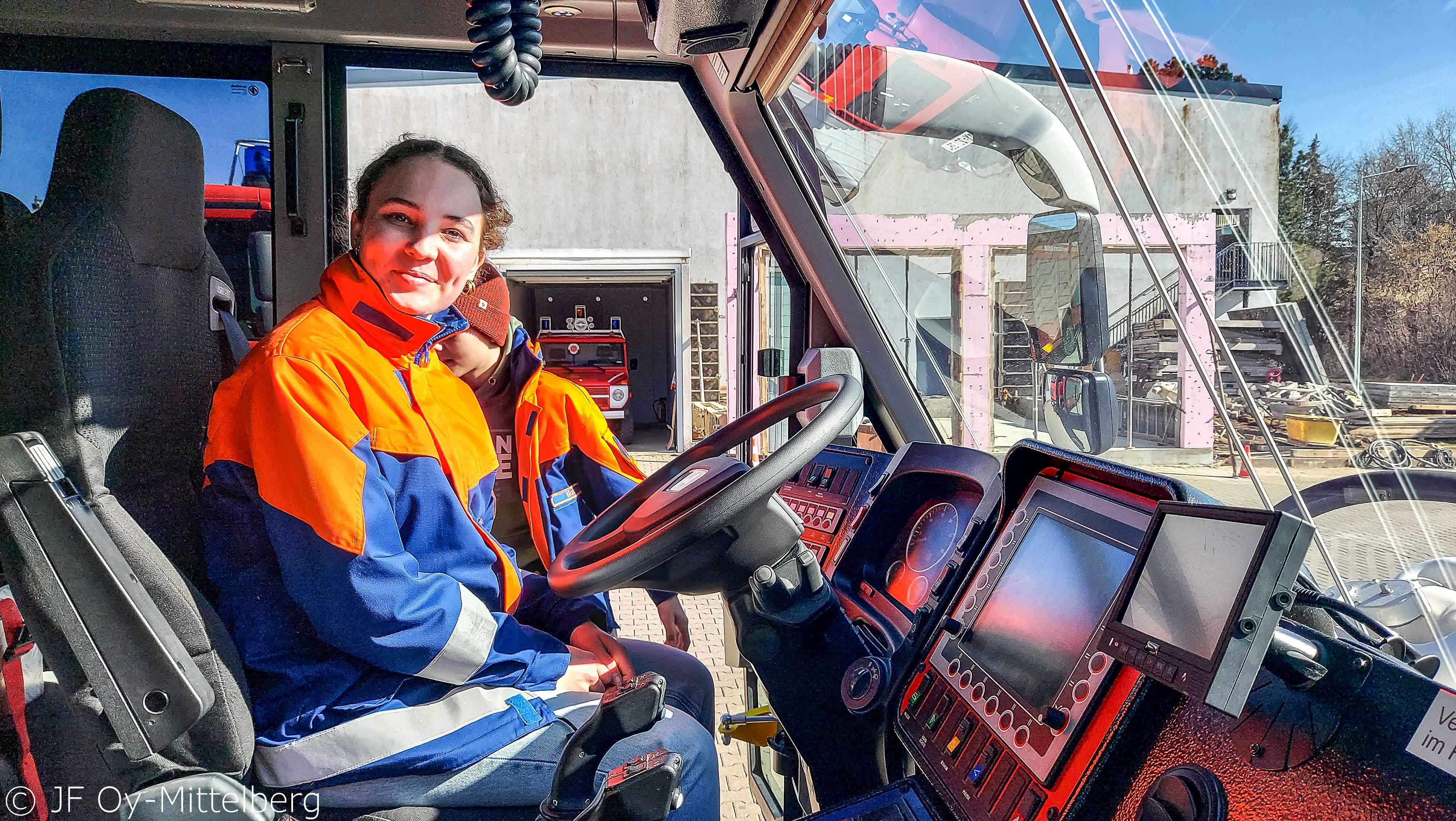 Cockpit des Fluglöschfahrzeuges
