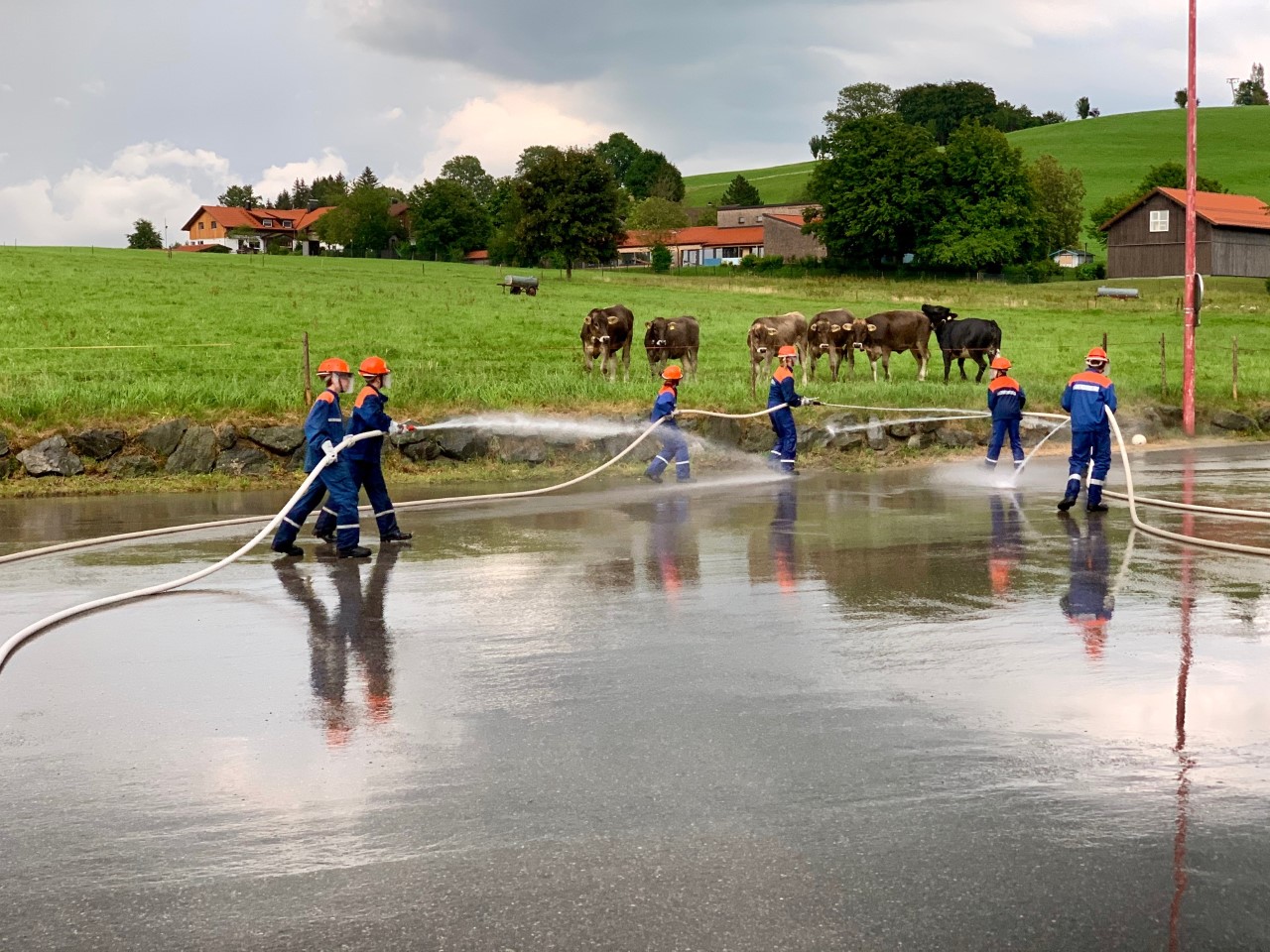 Jugendfeuerwehr Buchenberg bei der Wasserschlacht.