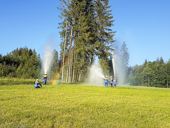 Jugendfeuerwehrübung in Durach