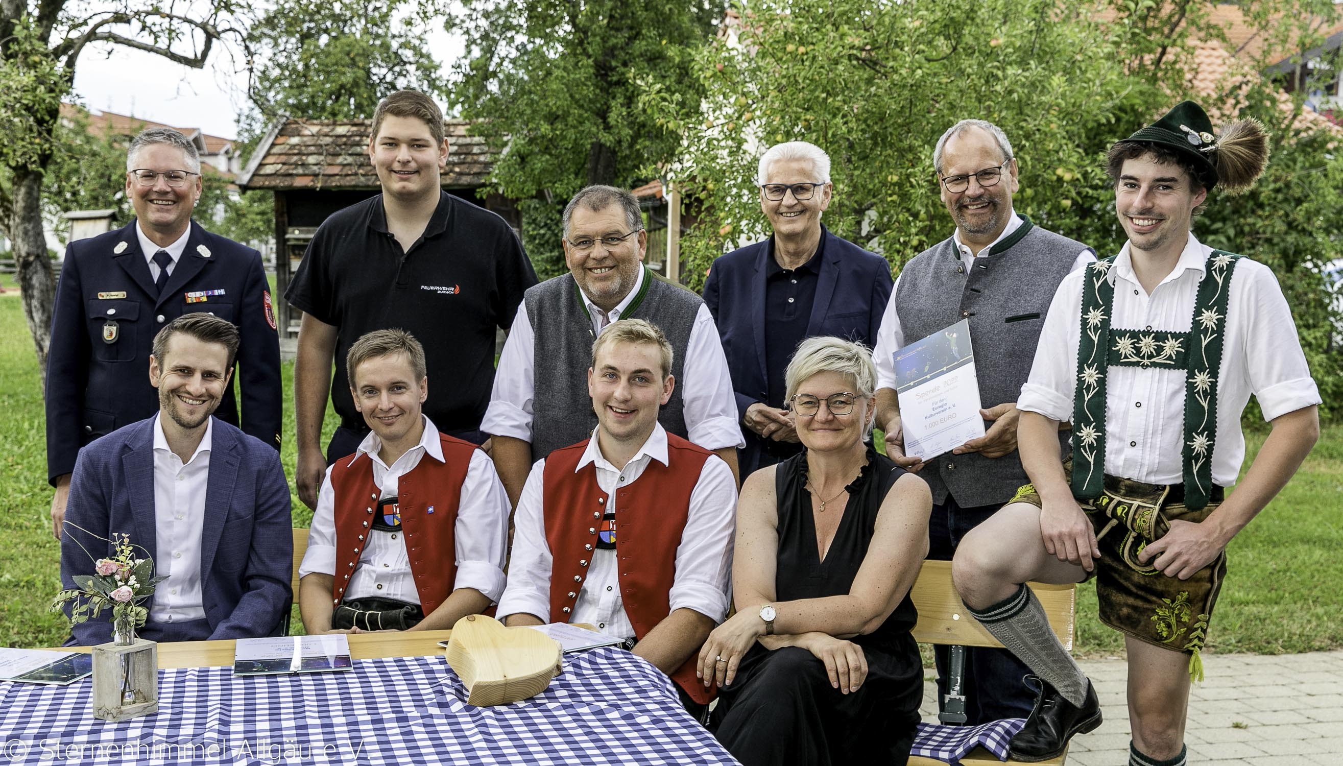 Spendenübergabe am Museumsstadel in Durach