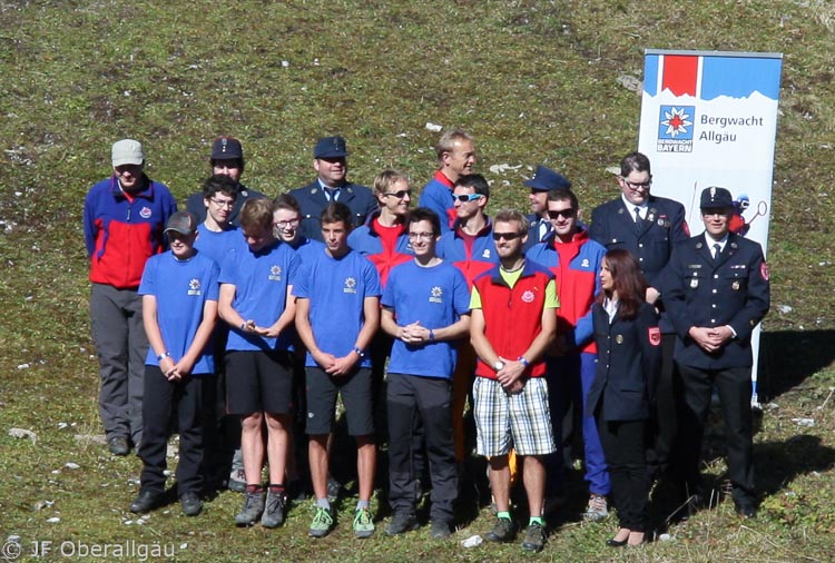 Bergwacht und Feuerwehr am Nebelhorn