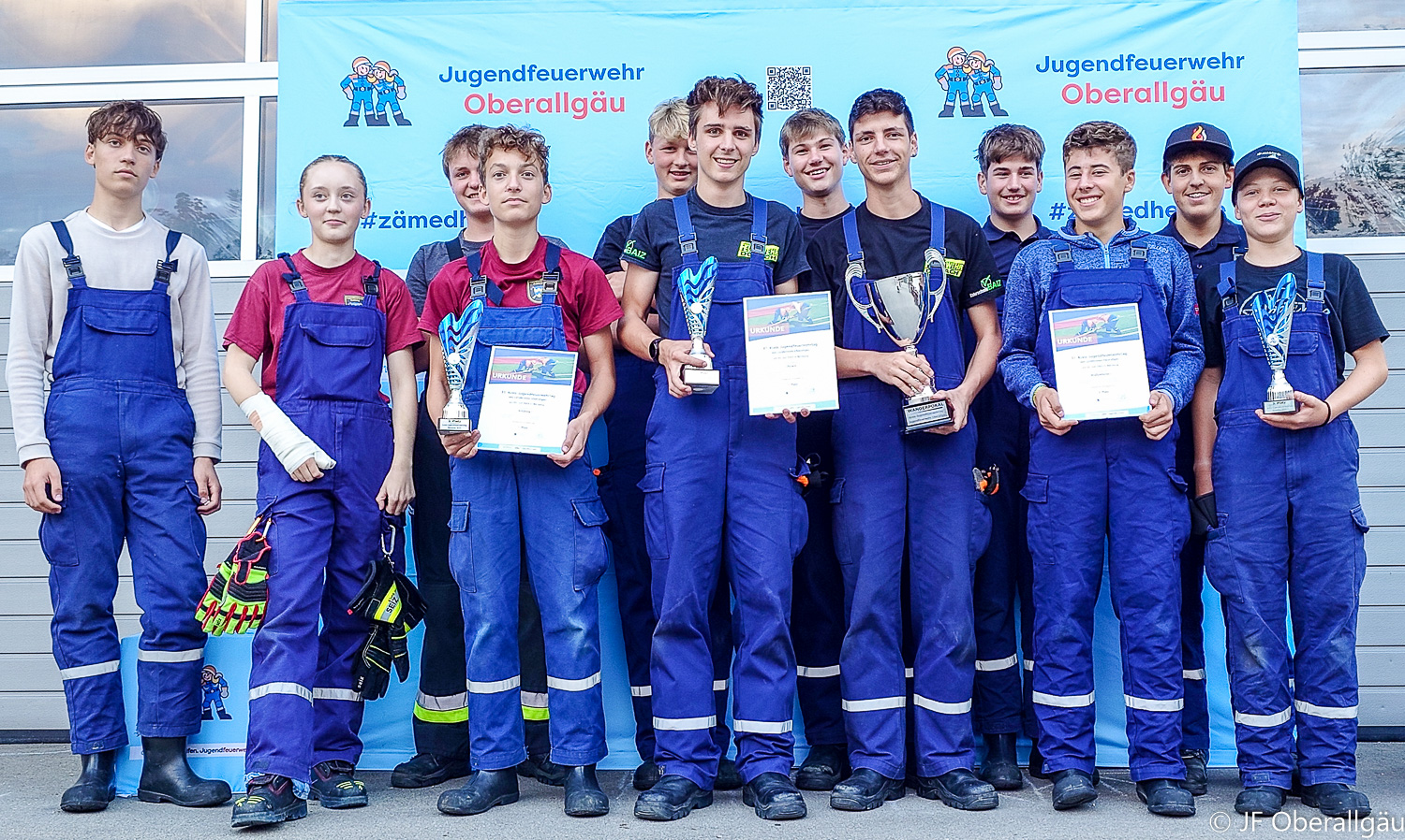 Die Gewinnermannschaften des 31. Kreis-Jugendfeuerwehrtages 2025 in Börwang