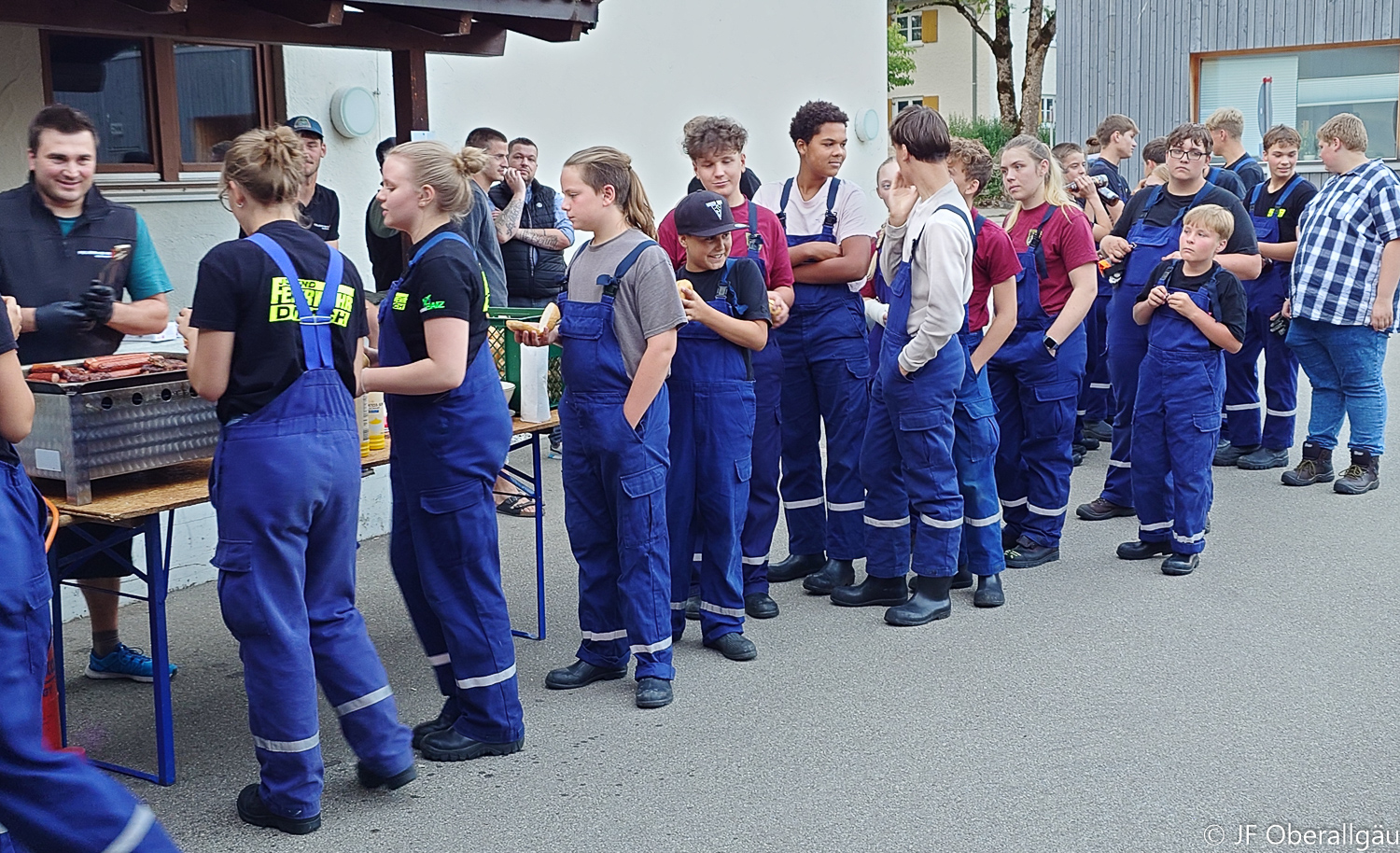 Gemeinsames Grillen