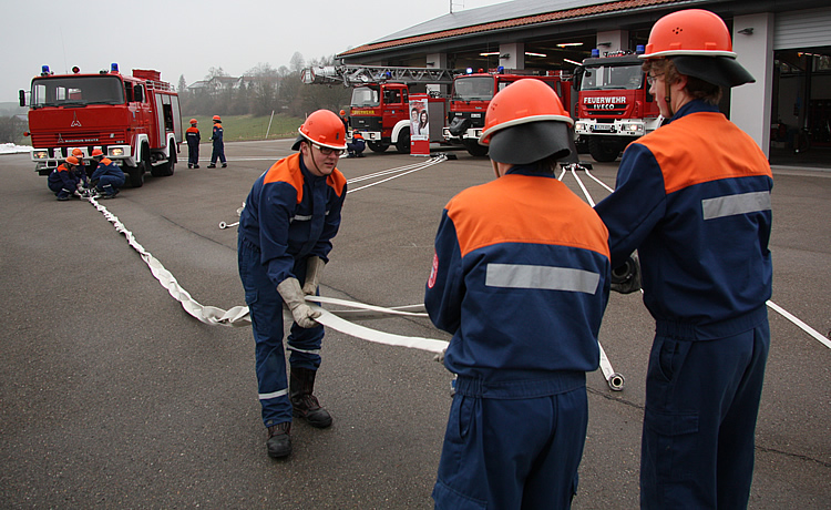 Landes-Jugendfeuerwehrtag Weltrekord Schlauchflechten